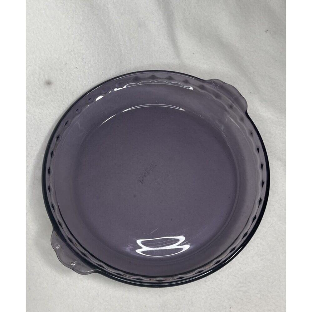 PYREX VTG USA Made Pie Plate #229 ScallopEdge 10” Purple Glass DeepDish Ovenware